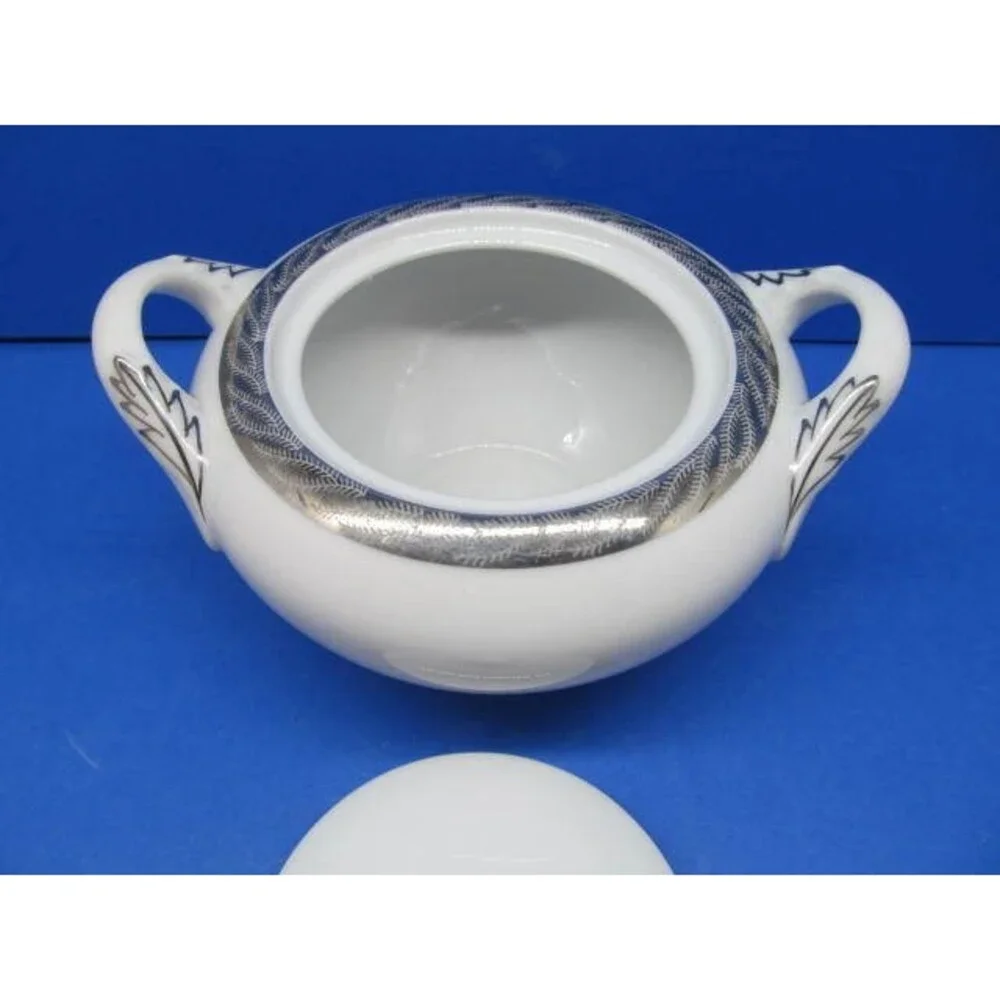 Fukagawa Japan Arita Silver Lichen Pattern 917 Covered Sugar Bowl & Gravy Boat